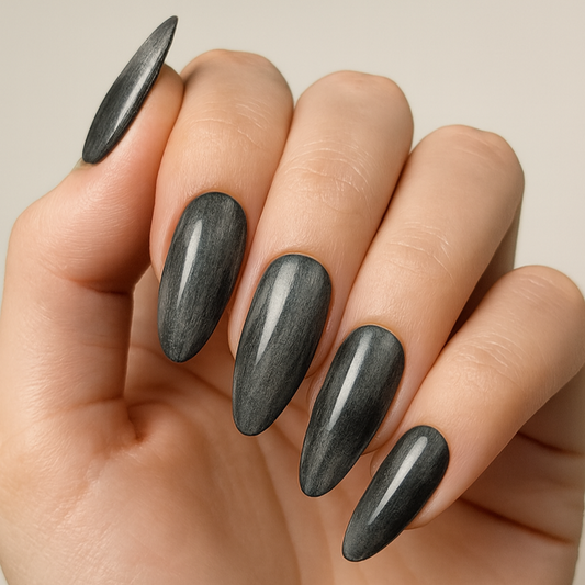 Magnetic Noir Artistic Set